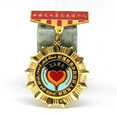 Militaire gouden medailles met geschenkdoos